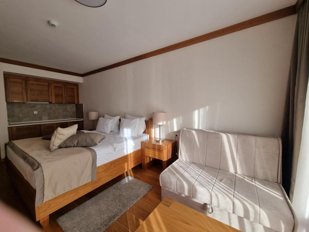 Apartman S-Lux Privatni App Vuckoo ยาโฮรินา ภายนอก รูปภาพ