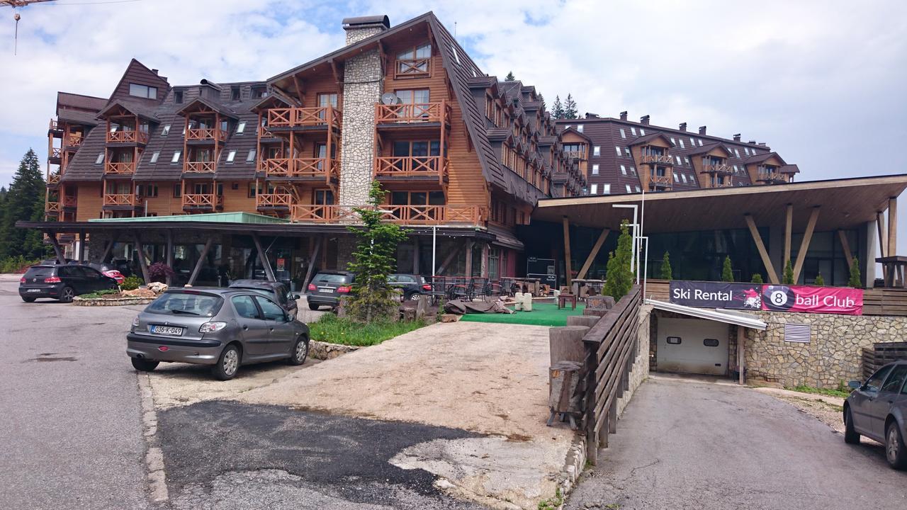 Apartman S-Lux Privatni App Vuckoo ยาโฮรินา ภายนอก รูปภาพ